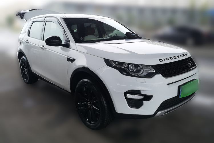 Used Land Rover Discovery Sport 2015 2.0T HSE LUXURY Front Right 45 Deg