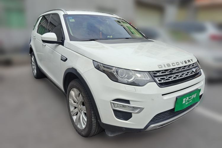 Used Land Rover Discovery Sport 2015 2.0T HSE LUXURY Front Right 45 Deg