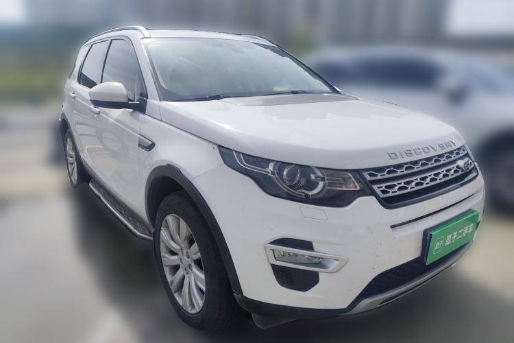 Used Land Rover Discovery Sport 2015 2.0T HSE LUXURY Front Right 45 Deg