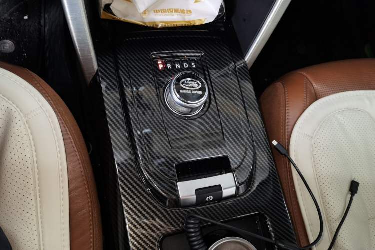 Used Land Rover Discovery Sport 2015 2.0T HSE LUXURY Gear Lever