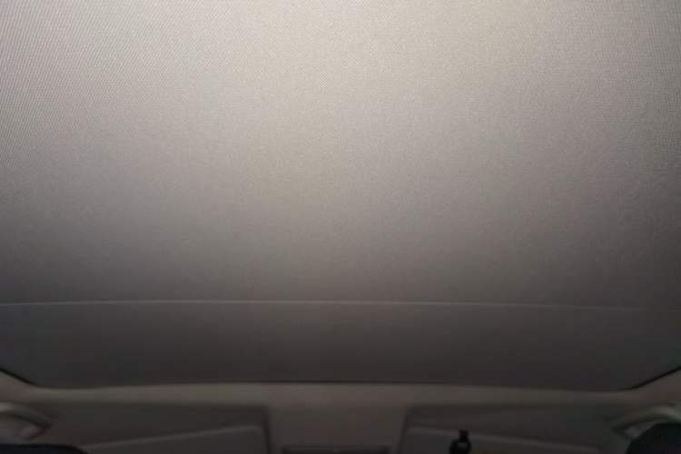 Used Land Rover Discovery Sport 2015 2.0T SE Headliner