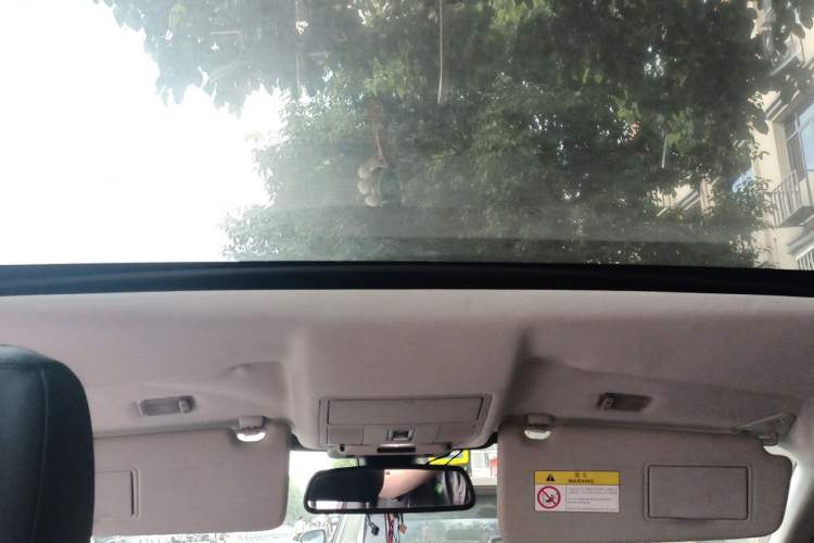 Used Land Rover Discovery Sport 2015 2.0T SE Headliner