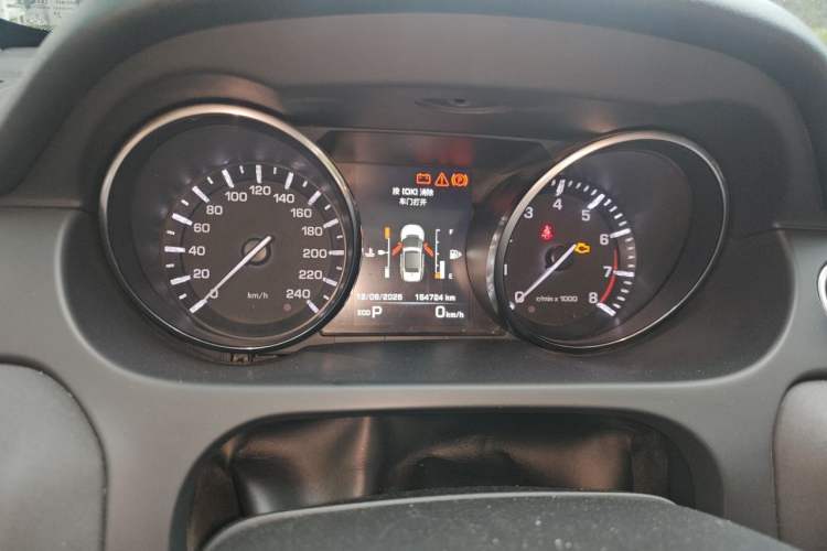 Used Land Rover Discovery Sport 2015 2.0T SE Instrument Cluster