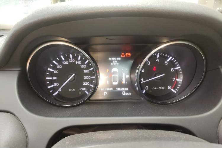 Used Land Rover Discovery Sport 2015 2.0T SE Instrument Cluster