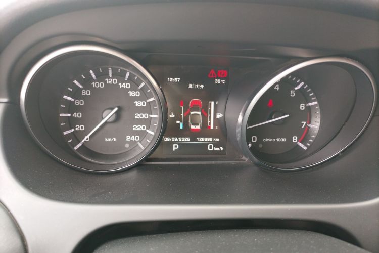 Used Land Rover Discovery Sport 2015 2.0T HSE LUXURY Instrument Cluster