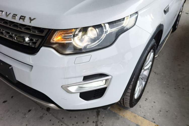Used Land Rover Discovery Sport 2015 2.0T SE Left Front Headlight