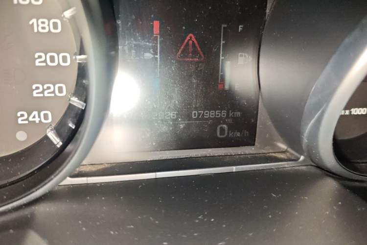 Used Land Rover Discovery Sport  Odometer Close Up
