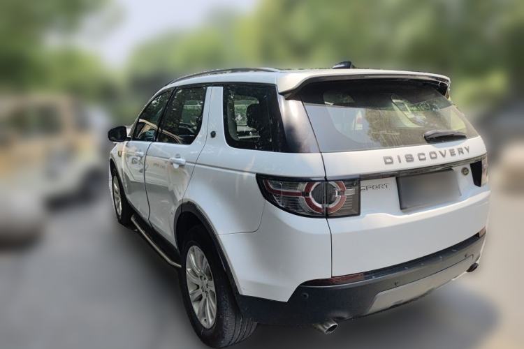 Used Land Rover Discovery Sport 2015 2.0T SE Rear Left 45 Deg