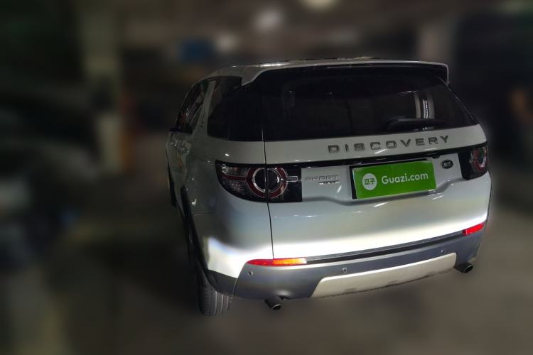 Used Land Rover Discovery Sport 2015 2.0T SE Rear Left 45 Deg