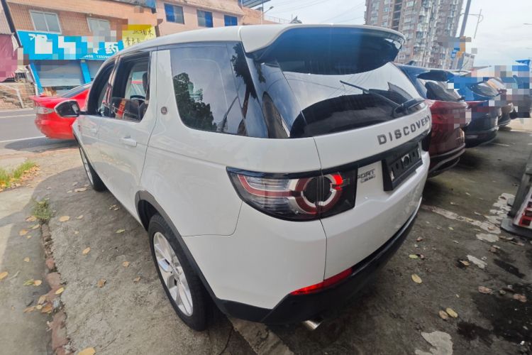 Used Land Rover Discovery Sport 2015 2.0T SE Rear Left 45 Deg