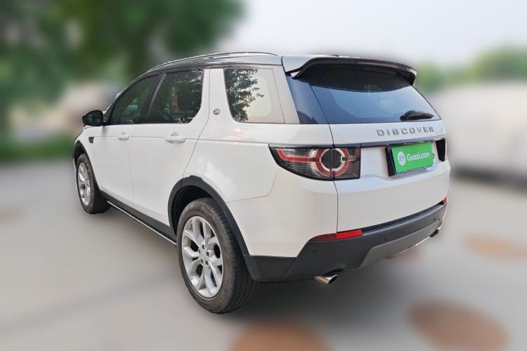 Used Land Rover Discovery Sport 2015 2.0T SE Rear Left 45 Deg