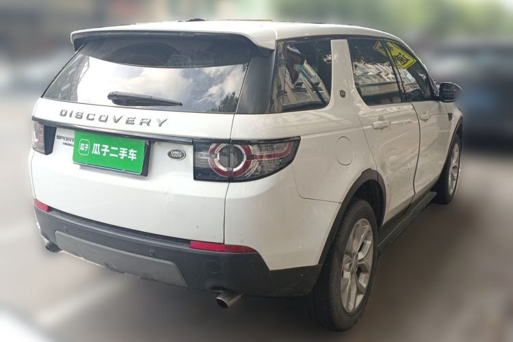 Used Land Rover Discovery Sport 2015 2.0T SE Rear Right 45 Deg