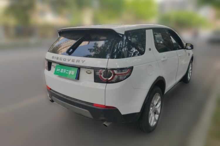 Used Land Rover Discovery Sport 2015 2.0T SE Rear Right 45 Deg