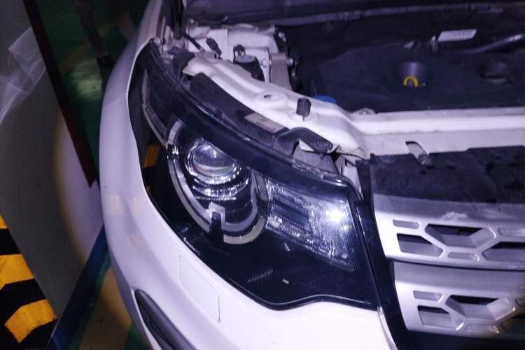 Used Land Rover Discovery Sport 2015 2.0T HSE LUXURY Right Front Headlight