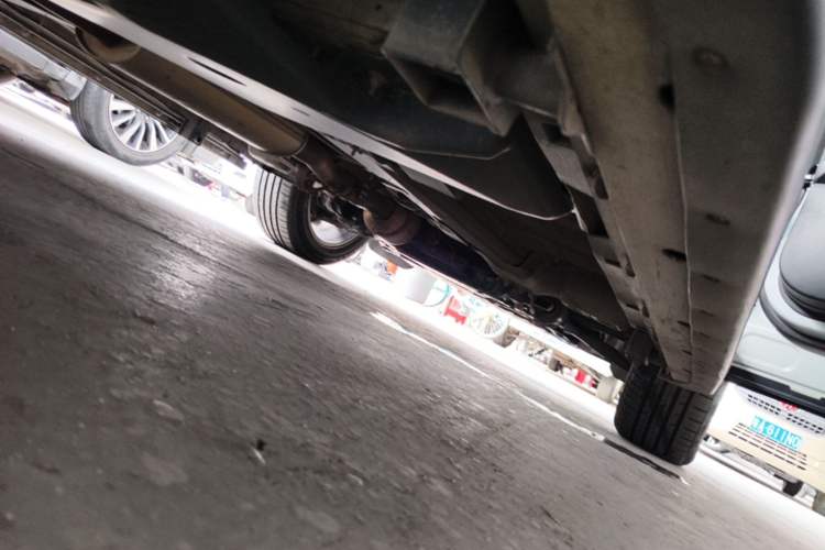 Used Land Rover Discovery Sport 2015 2.0T SE Right Side Sill