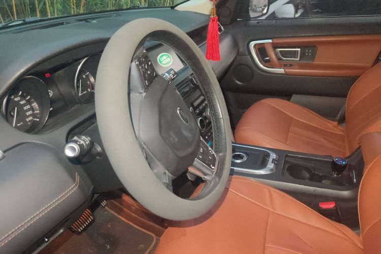 Used Land Rover Discovery Sport 2015 2.0T HSE LUXURY Steering Wheel
