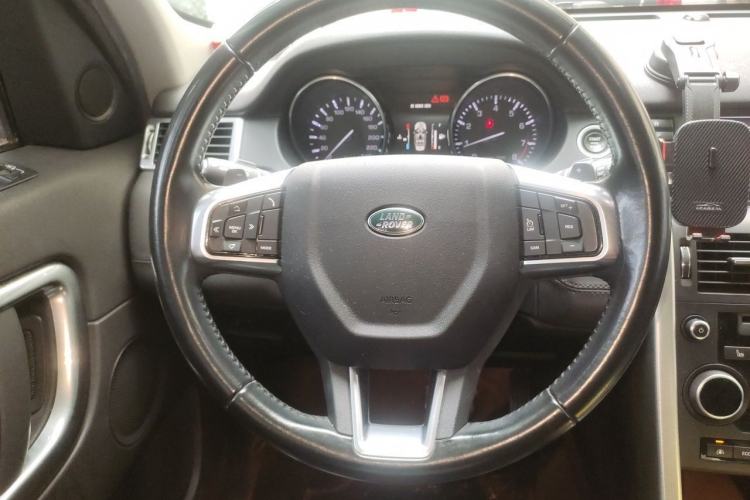 Used Land Rover Discovery Sport 2015 2.0T SE Steering Wheel