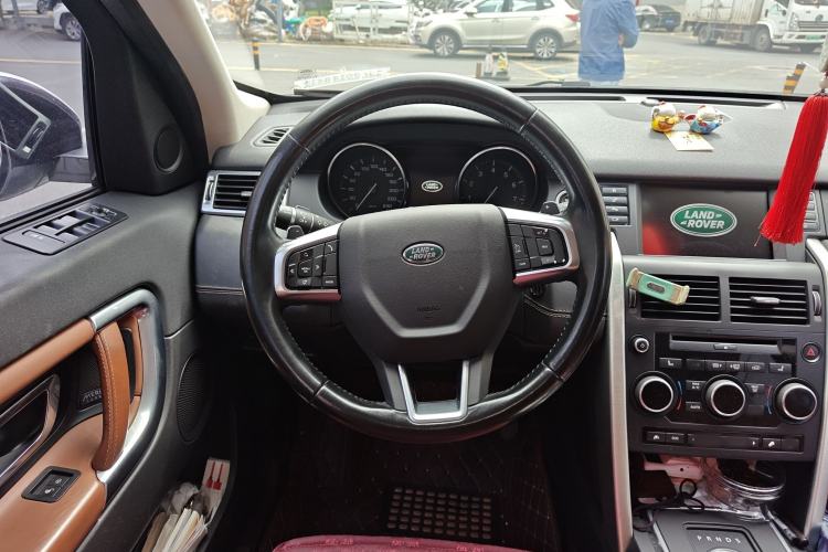 Used Land Rover Discovery Sport 2015 2.0T HSE LUXURY Steering Wheel