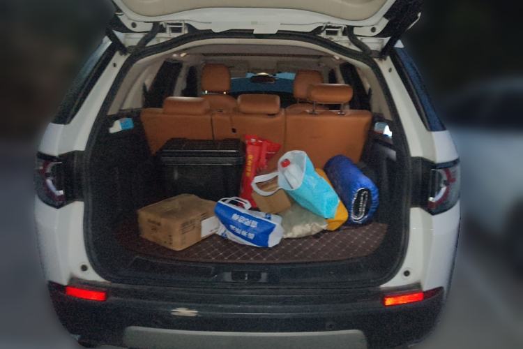 Used Land Rover Discovery Sport 2015 2.0T HSE LUXURY Trunk