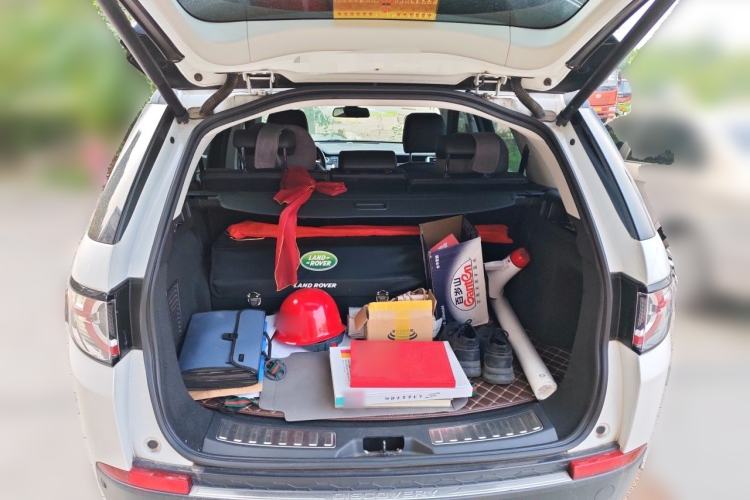 Used Land Rover Discovery Sport 2015 2.0T SE Trunk