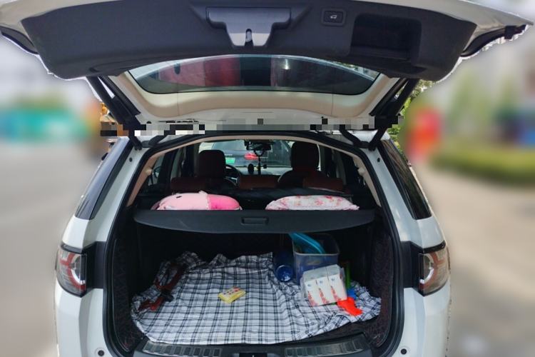 Used Land Rover Discovery Sport 2015 2.0T HSE LUXURY Trunk