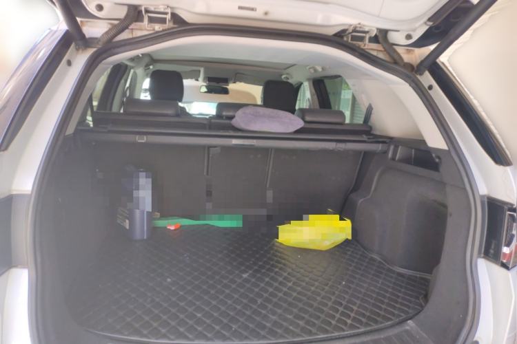 Used Land Rover Discovery Sport 2015 2.0T SE Trunk
