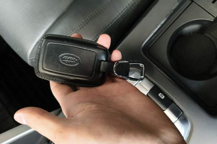 Used Land Rover Discovery Sport 2015 2.0T SE Vehicle Key