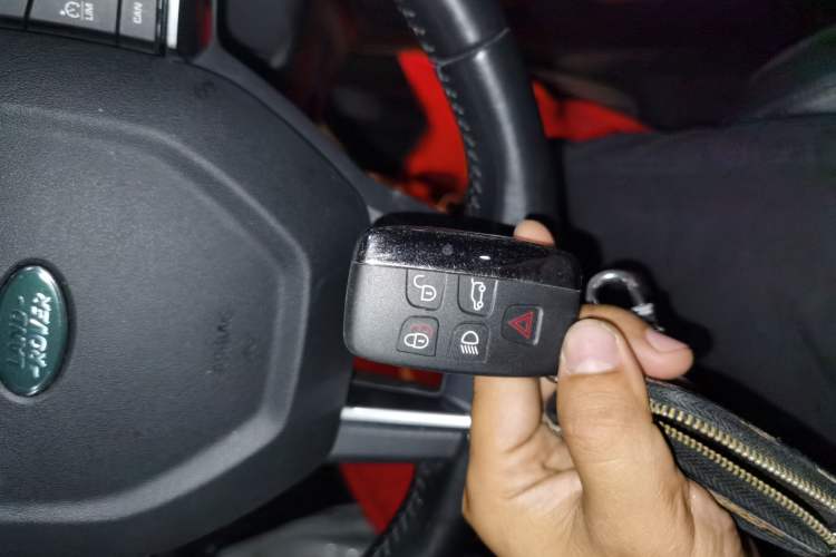 Used Land Rover Discovery Sport 2015 2.0T SE Vehicle Key