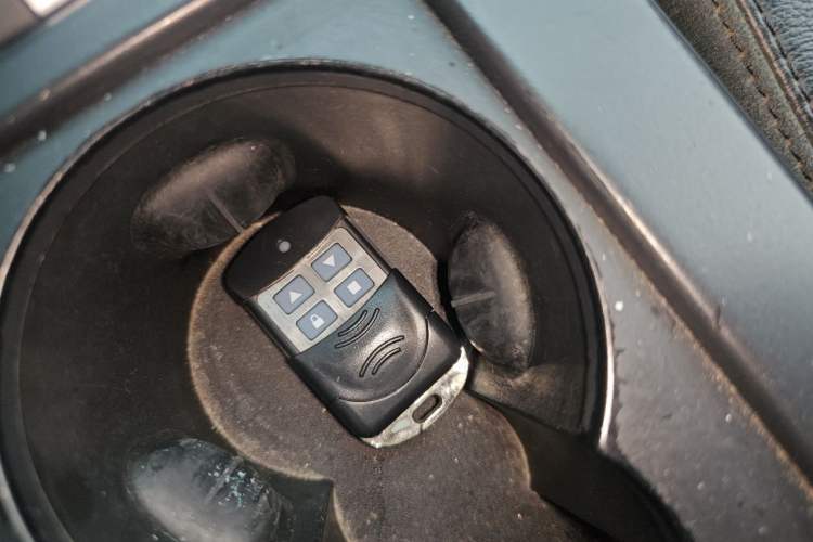 Used Land Rover Discovery Sport 2015 2.0T SE Vehicle Key