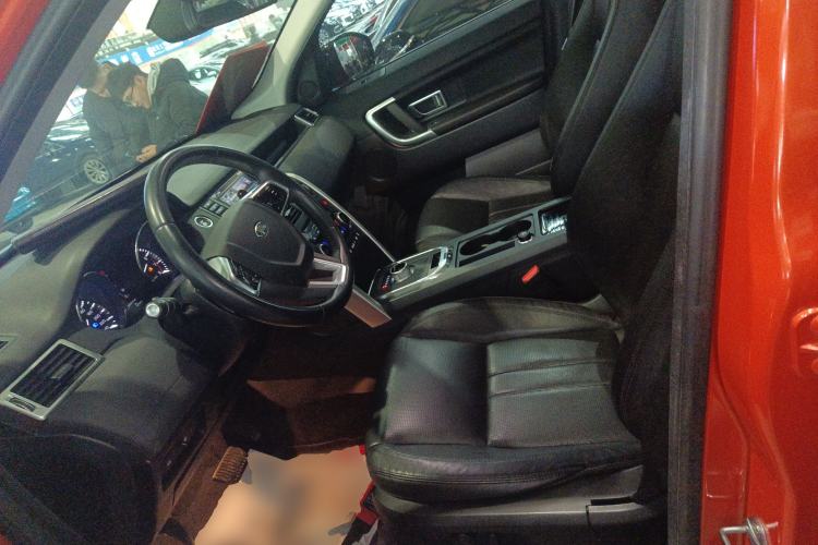 Used Land Rover Discovery Sport 2015 2.0T SE Left Front Seat