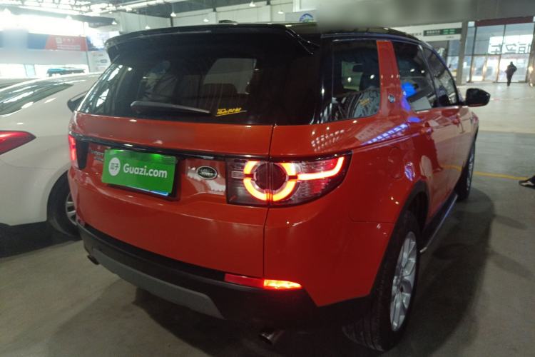 Used Land Rover Discovery Sport 2015 2.0T SE Rear Right 45 Deg