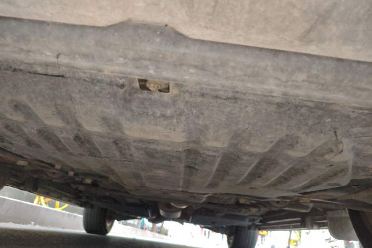 Used Land Rover Discovery Sport 2016 2.0T SE Chassis Front