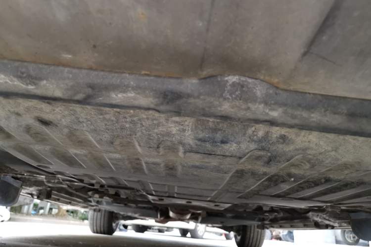 Used Land Rover Discovery Sport 2016 2.0T SE Chassis Front