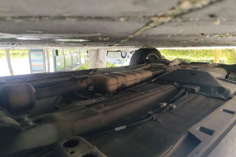 Used Land Rover Discovery Sport 2016 2.0T HSE Chassis Front Right