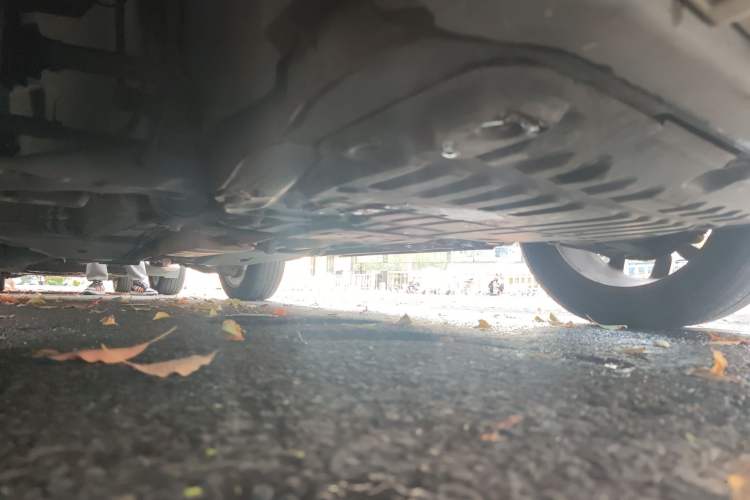 Used Land Rover Discovery Sport 2016 2.0T HSE Chassis Front