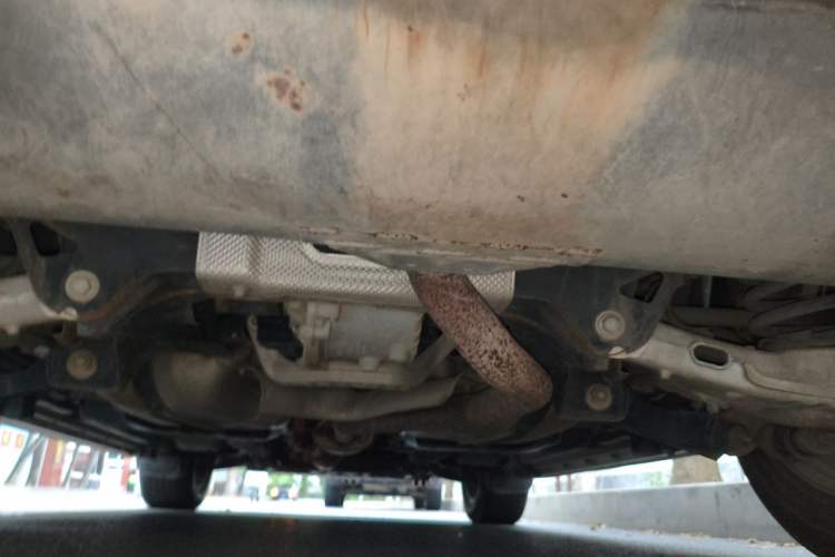 Used Land Rover Discovery Sport 2016 2.0T SE Chassis Rear