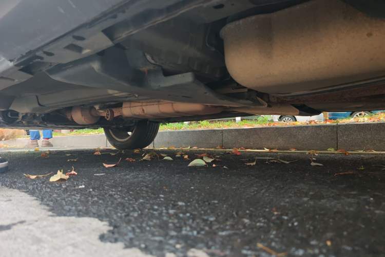 Used Land Rover Discovery Sport 2016 2.0T HSE Chassis Rear Left