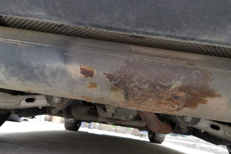 Used Land Rover Discovery Sport 2016 2.0T SE Chassis Rear