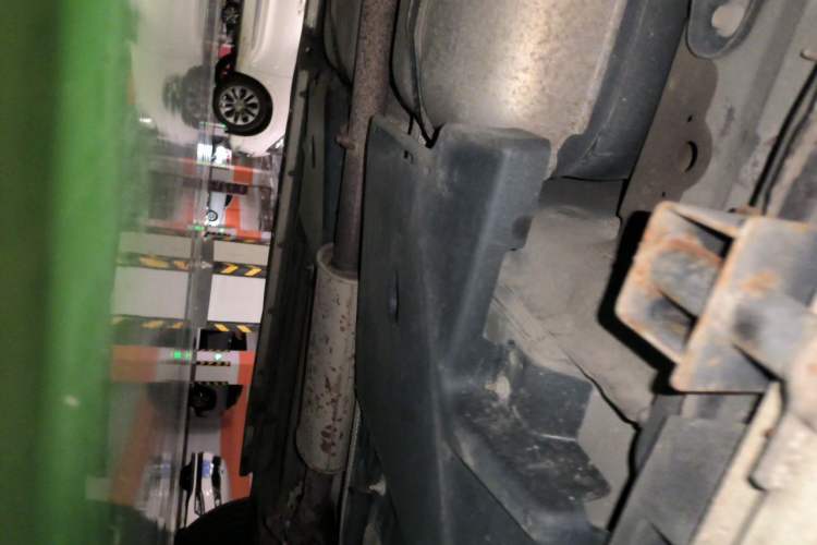 Used Land Rover Discovery Sport 2016 2.0T SE Chassis Rear Right