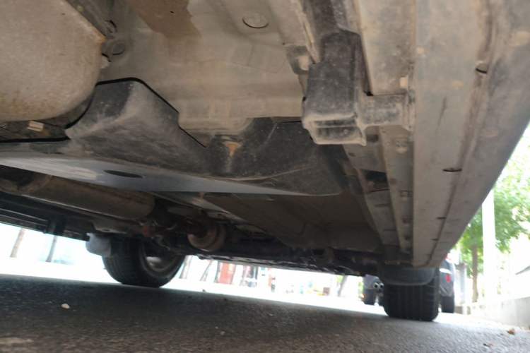 Used Land Rover Discovery Sport 2016 2.0T SE Chassis Rear Right