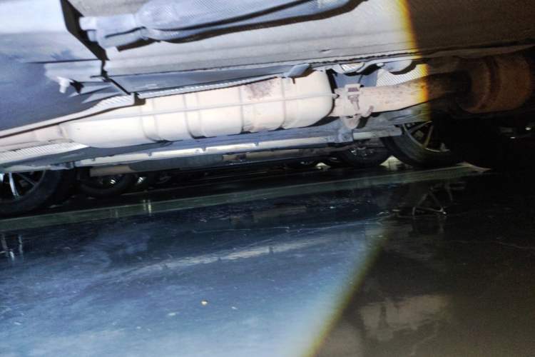 Used Land Rover Discovery Sport 2016 2.0T HSE Chassis Rear