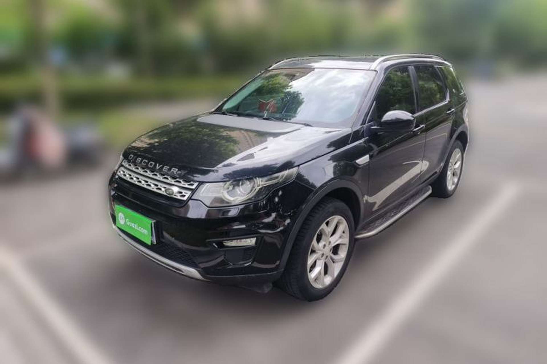 Used Land Rover Discovery Sport 2016 2.0T HSE Front Left 45 Deg