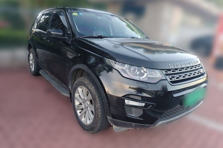 Used Land Rover Discovery Sport 2016 2.0T SE Front Right 45 Deg