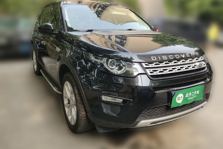 Used Land Rover Discovery Sport 2016 2.0T HSE Front Right 45 Deg