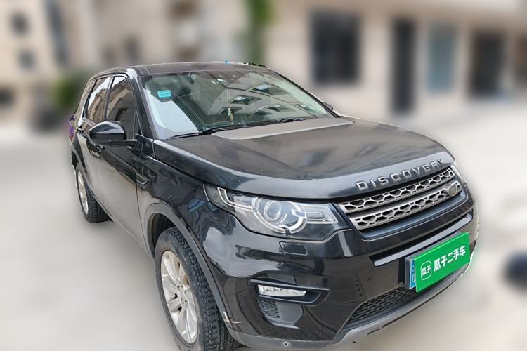 Used Land Rover Discovery Sport 2016 2.0T SE Front Right 45 Deg