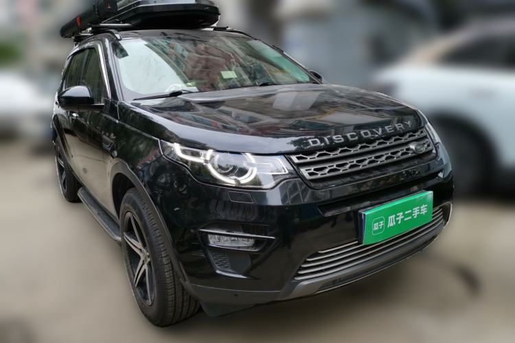 Used Land Rover Discovery Sport 2016 2.0T SE Front Right 45 Deg