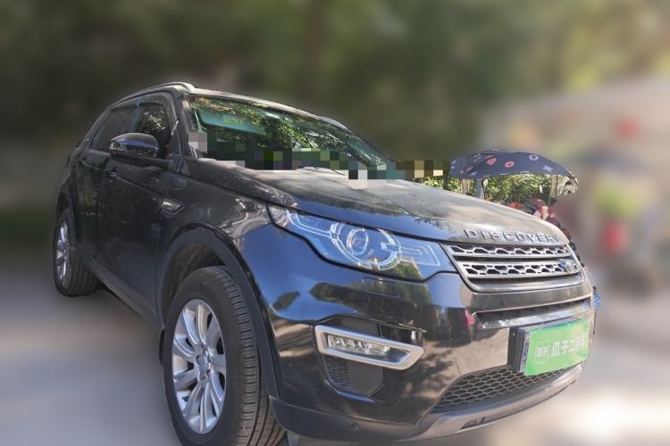 Used Land Rover Discovery Sport 2016 2.0T SE Front Right 45 Deg