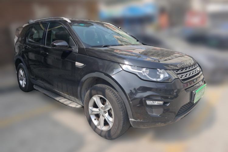 Used Land Rover Discovery Sport 2016 2.0T S Front Right 45 Deg