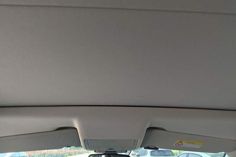 Used Land Rover Discovery Sport 2016 2.0T SE Headliner