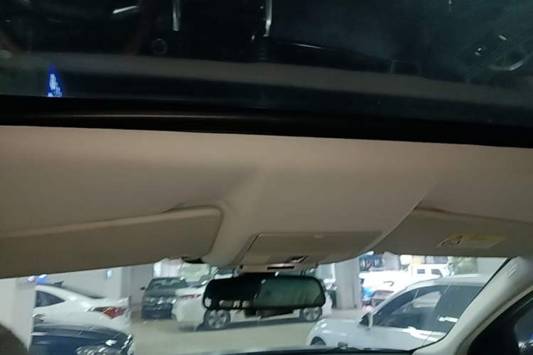 Used Land Rover Discovery Sport 2016 2.0T HSE Headliner